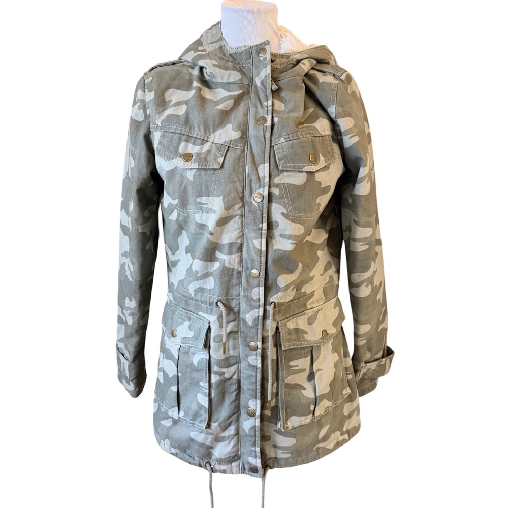 BNCI Camo Utility Jacket Women Small Green Faux Fur Lined Parka TOB221